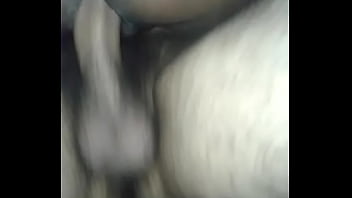 Dando a bucetinha pro namorado