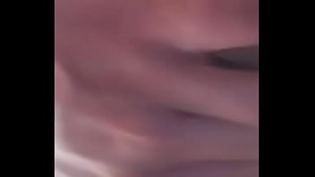 Siririca da novinha carol ortiz