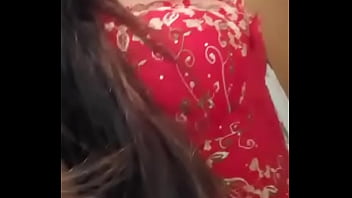 Siririca da novinha carol ortiz