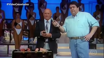 Gordao saliente pegando fogo