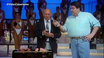 Gordao saliente pegando fogo