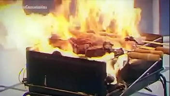 Gordao saliente pegando fogo