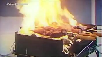 Gordao saliente pegando fogo