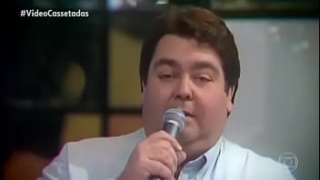 Gordao saliente pegando fogo