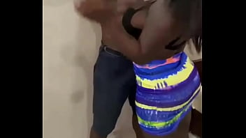 Stranger electrician came to fix my light & i teased him