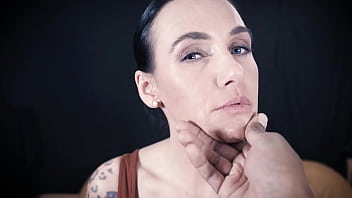 Amateur model cardi at her first casting