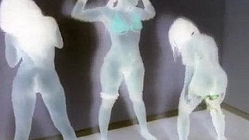 Kali dreams hershey pipes and envy star ghostly twerk and strip session