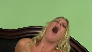 Avonna dominica takes it up her old pussy