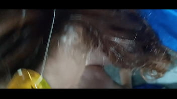 Comendo buceta lisinha delícia