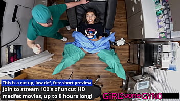 Aria nicole trys out a foley catheter