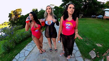 Foi muita putaria com essas meninas do xvideos