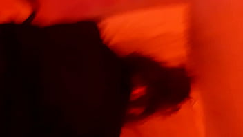 Mira como pegan mis huevos con sus nalgas