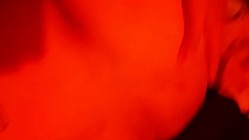 Mira como pegan mis huevos con sus nalgas