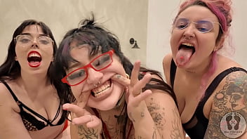 4k chubby girls silly faces saliva mouth tongue teeth fetish