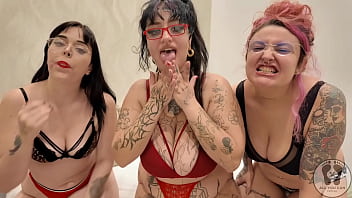 4k chubby girls silly faces saliva mouth tongue teeth fetish