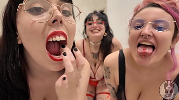 4k chubby girls silly faces saliva mouth tongue teeth fetish