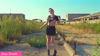 Jeny smith play herself in public place