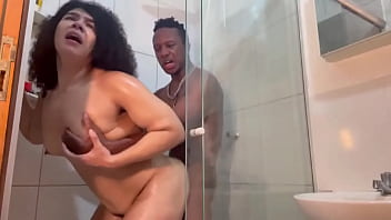 Chudaisendo fodidinha no me conta sua transa mais doida