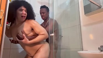 Chudaisendo fodidinha no me conta sua transa mais doida