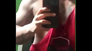 Entrenandodime que te gustaria verme hacer en el gimnasio Entrenandodime que te gustaria verme hacer en el gimnasio