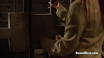 Sexy big butt lesbian slave mastrubating and reaching orgasm