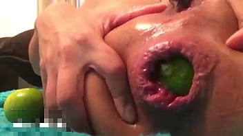 Frutas en el culo