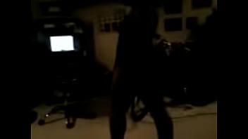 Lightskin ass in dark