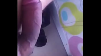 Quer ver ela com amigo dotado