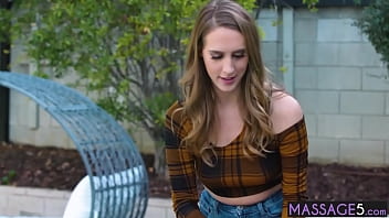 Hot babes fingering each others