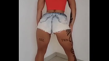 Só as gatas brasileiras rebolando