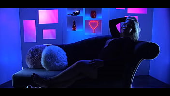 Entrevistas quentes e entrevistados animados venha participar desta brincadeira