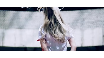 Loona kim lip eclipse mv