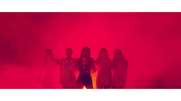 Loona kim lip eclipse mv