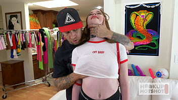 Horny teeny bopper hazel moore hooks up with bryan gozzling