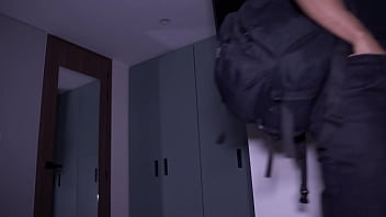 Stranger enters house thinking she was alone and finds a big assed brunette