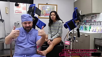 Aria nicole's 5th play session with the electrical perv doctor tampa