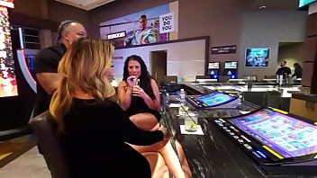 Date night ended in a freaky threesome