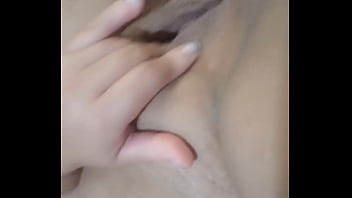 Gordinha usando seu brinquedo lovense para gozar parte 1 4