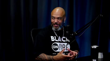 Seu limite é ficar 4 horas metendo falaram que o binho ted abusava das mulheres pediram para ela peidar contou o que deixa a buceta escorrendo e seus objetivos tiffany carioca