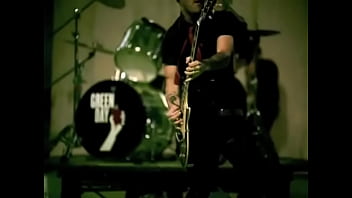 Green day american idot oficcial video theme of the american idot album