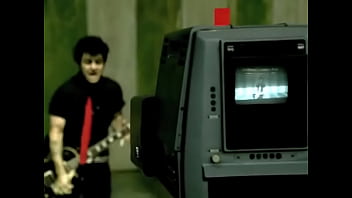 Green day american idot oficcial video theme of the american idot album