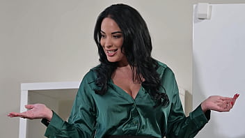 Busty language teacher anissa kate treats mature students to steamy dp in class gp3289