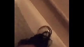 Nonton Officialumajolie~instalive thumbnail