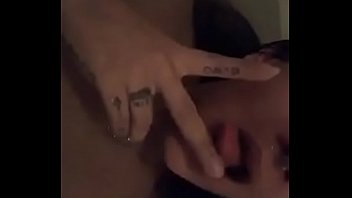 Officialumajolie~instalive