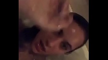 Officialumajolie~instalive