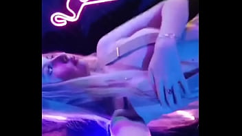 Elzakom very hot sweet teen