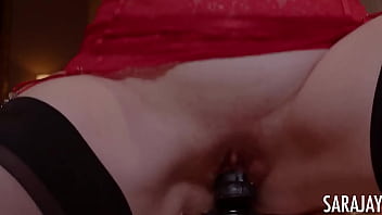 Legendary sara jay plays with her dark toy busty milf fucks herself