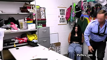 Thick suspect holly gets fucked on the back office table