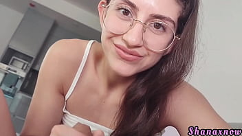 Shoejob sneaker fetish supergas keds blowjob cumshot soles