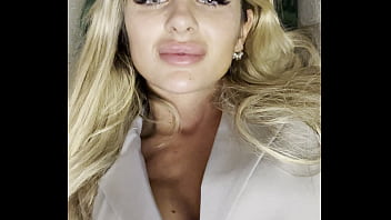 Perfect blonde girl wants u to stay